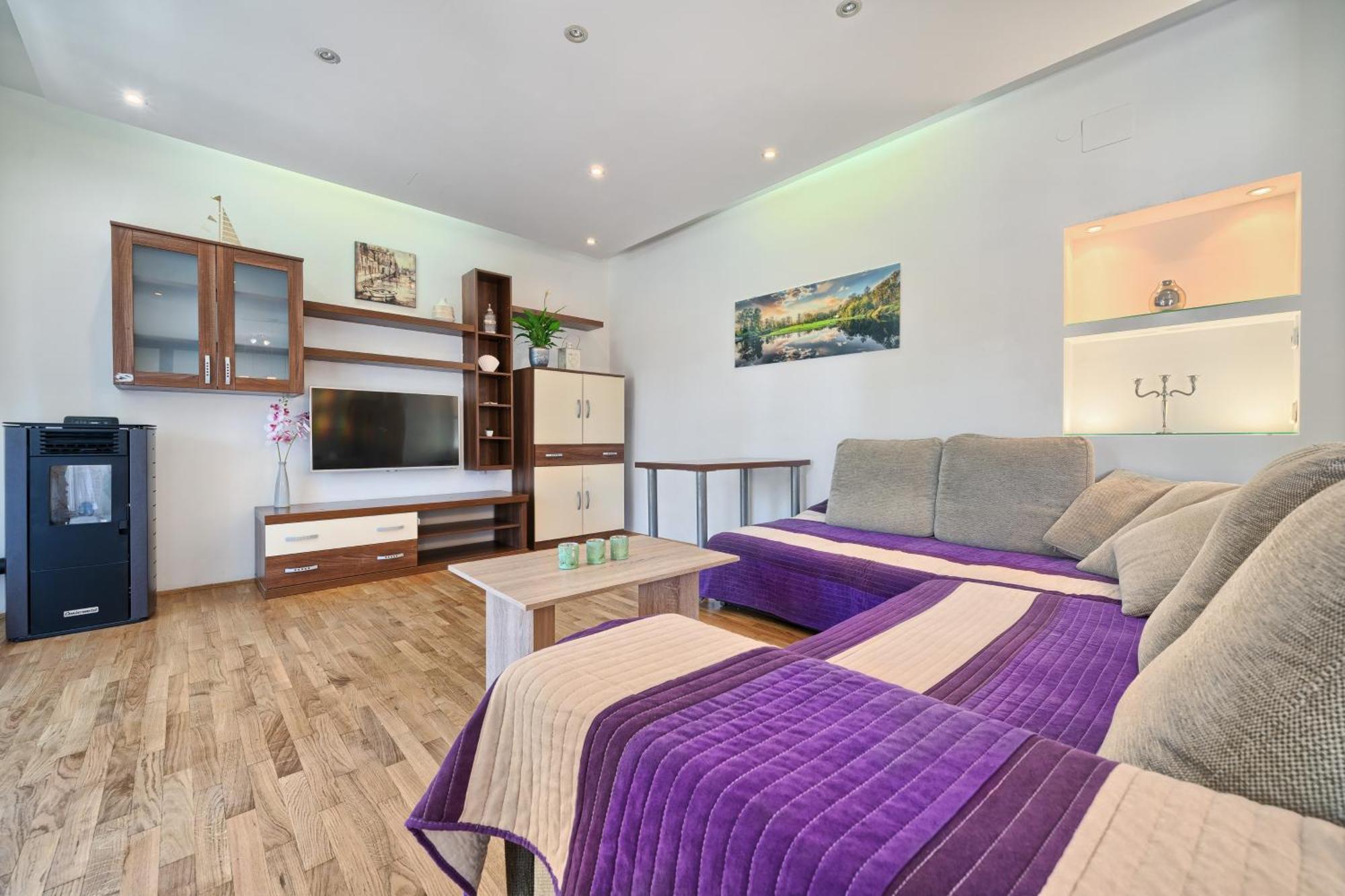 Apartments With A Swimming Pool Kastel Luksic, Kastela - 20582 ห้อง รูปภาพ